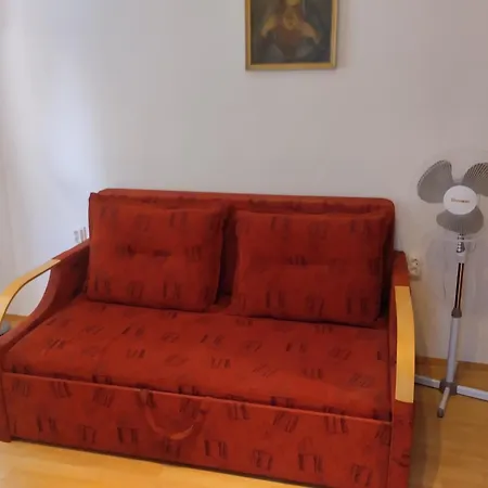 Aliz Es Martin Vendeghaz Balatonmáriafürdő