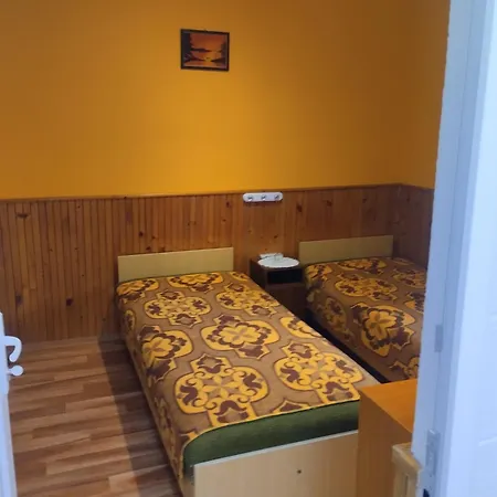 別荘 Aliz Es Martin Vendeghaz Balatonmáriafürdő