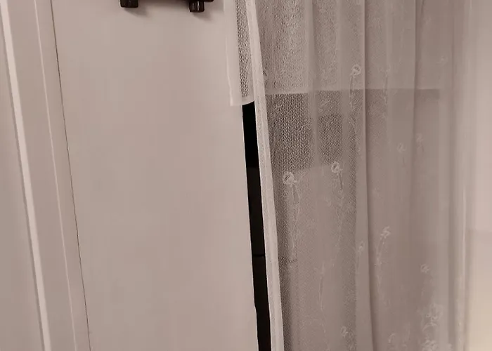 Aliz Es Martin Vendeghaz * Balatonmáriafürdő